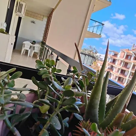 Apartment Fartos Di *